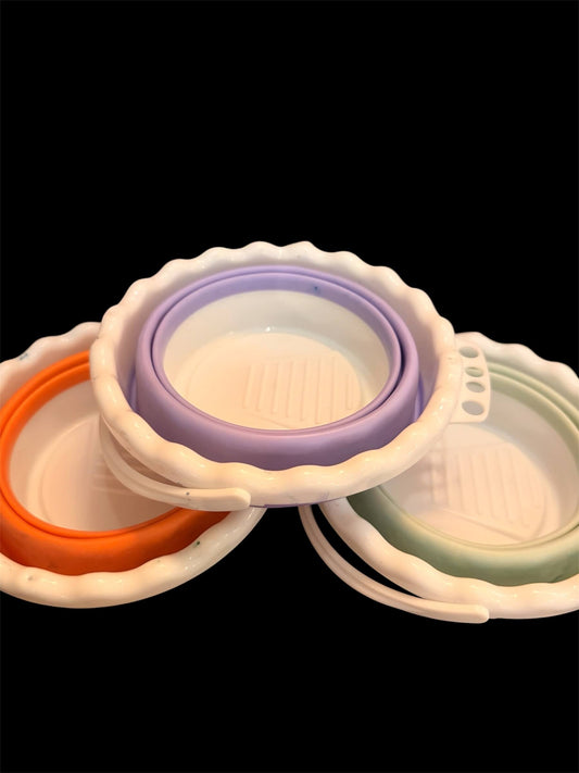 Collapsible Silicone Brush Washing Bucket